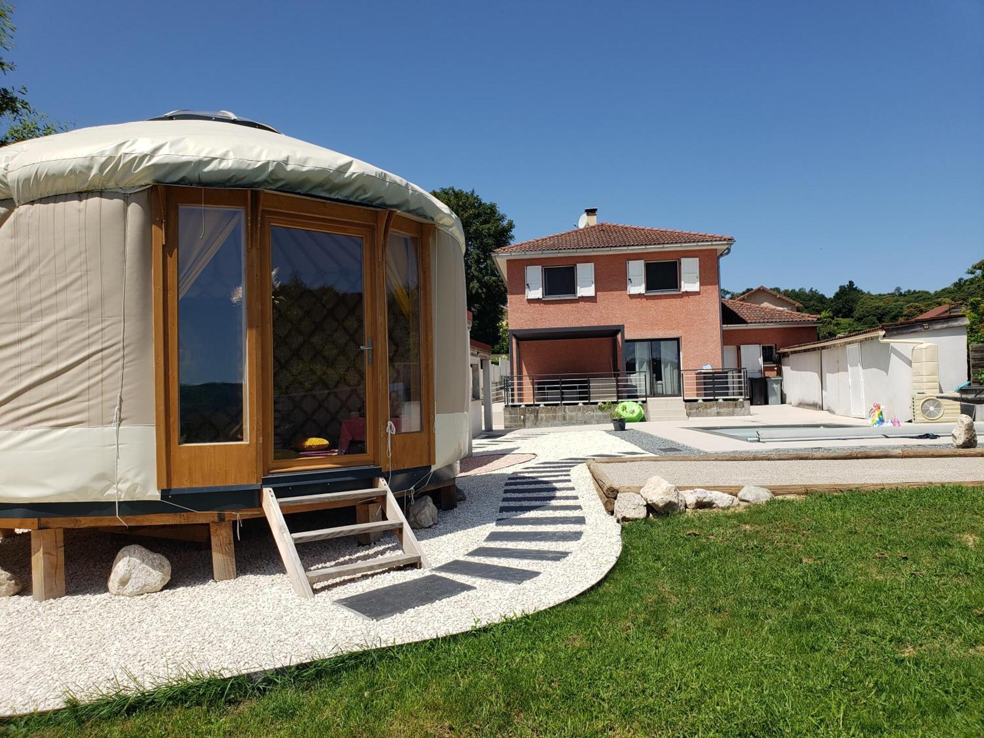 Yourte Atypique Entre Lyon Et Grenoble ! Vue Sur Les Montagnes. Nohant-en-Graçay Exterior foto