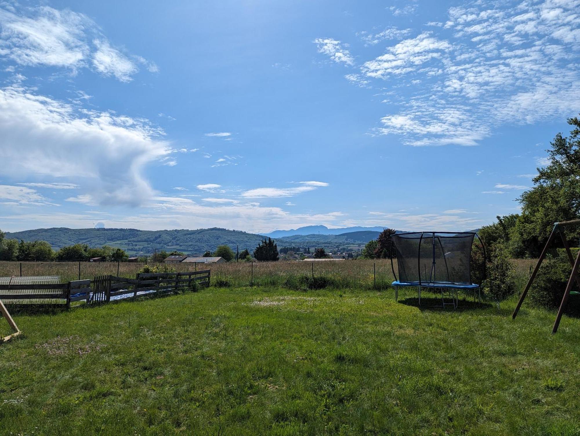 Yourte Atypique Entre Lyon Et Grenoble ! Vue Sur Les Montagnes. Nohant-en-Graçay Exterior foto